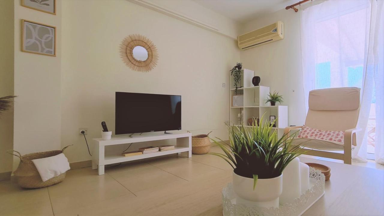 Stay Sunny Palms Apartment Oroklini Eksteriør bilde